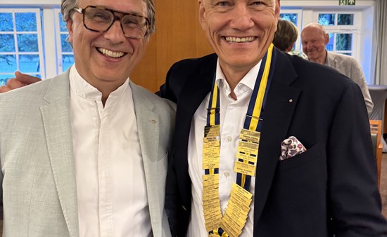 (v.l.n.r) Gerd Müller-Lorenz übergibt das Präsidentamt an Ulrich Knemeyer